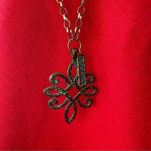 Green Patina Pendant Floral Faith Necklace Gold Finish Chain - Picture 9 of 9